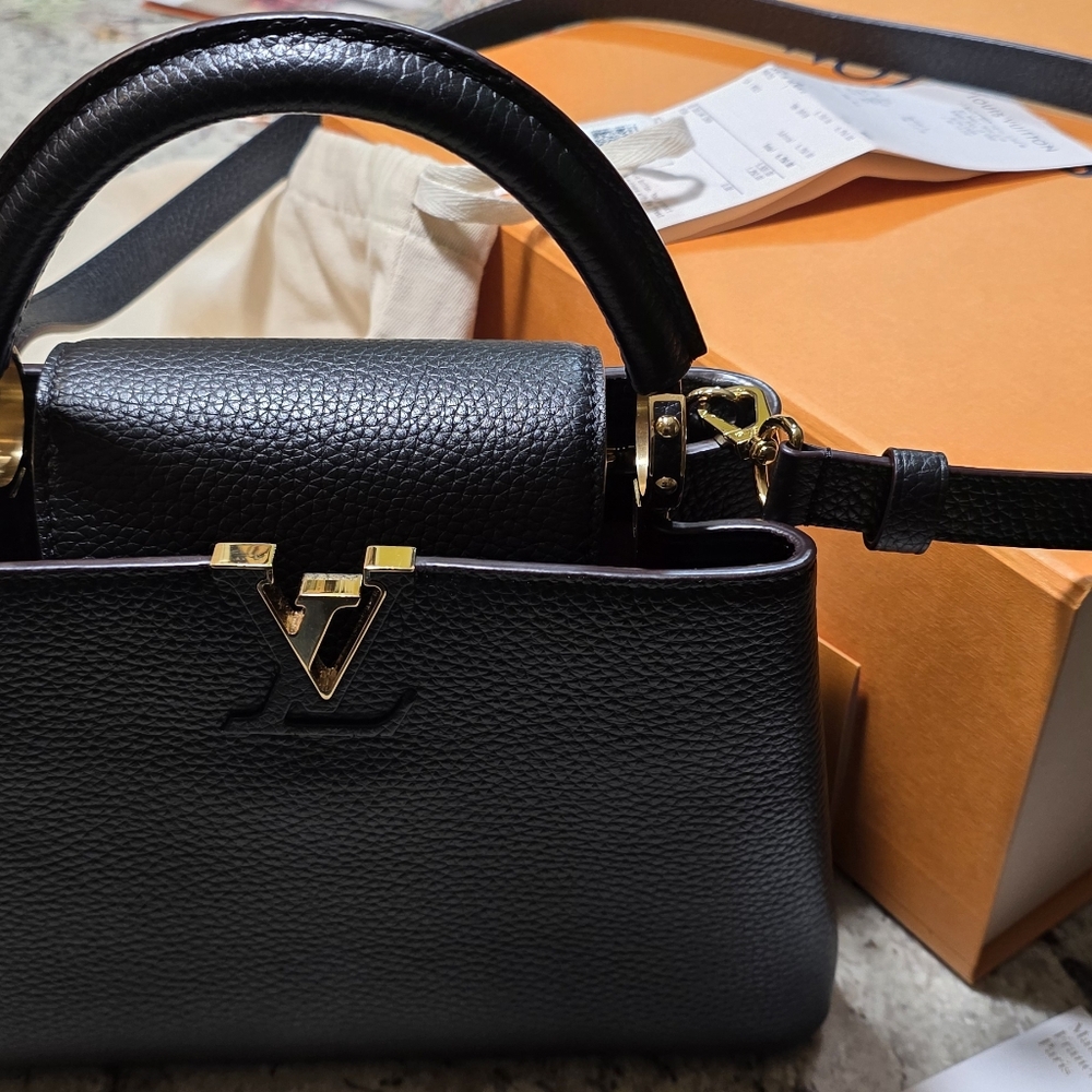 Louis Vuitton Capucines BB Taurillon Leather Black Handbag New